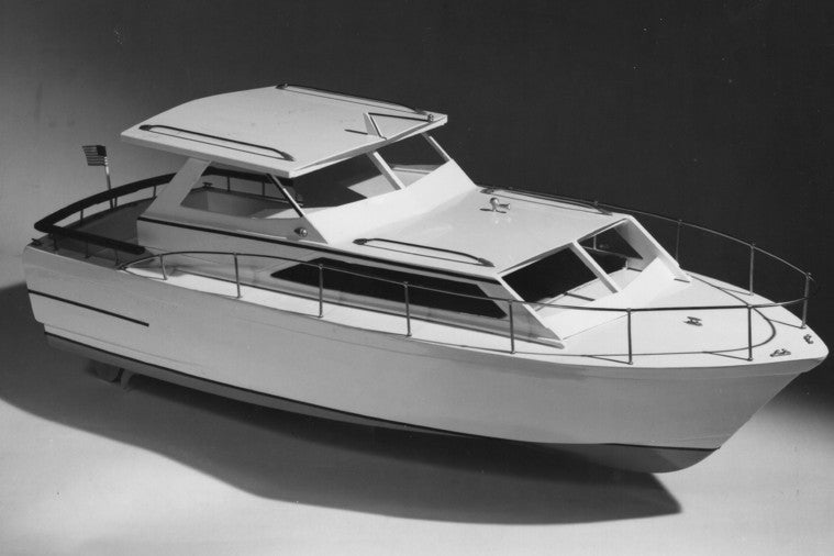 Dumas - #1205 TROJAN CRUISER KIT 1/12 Scale