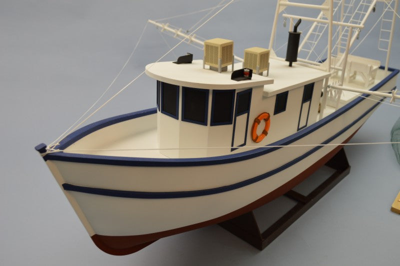 Dumas - #1271 RUSTY THE SHRIMP BOAT Scale 1:24