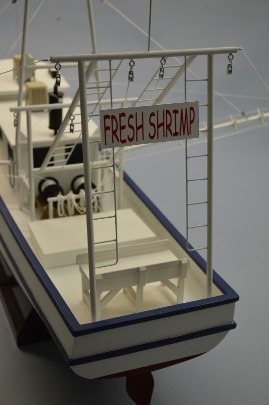 Dumas - #1271 RUSTY THE SHRIMP BOAT Scale 1:24