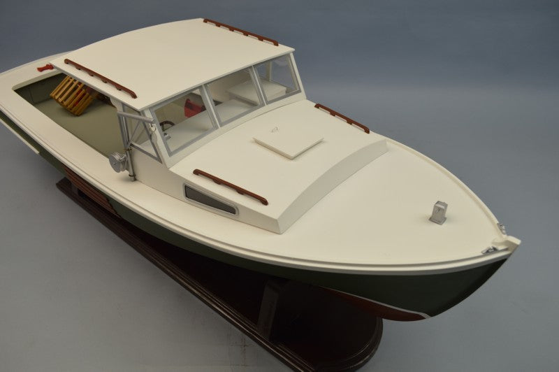 Dumas - WINTER HARBOR LOBSTER BOAT KIT 1/16 SCALE