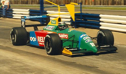 Tameo - TMK131 Benetton B-190 Ford- 1990 - White Metal Car Kit - Scale 1:43, Made in Italy