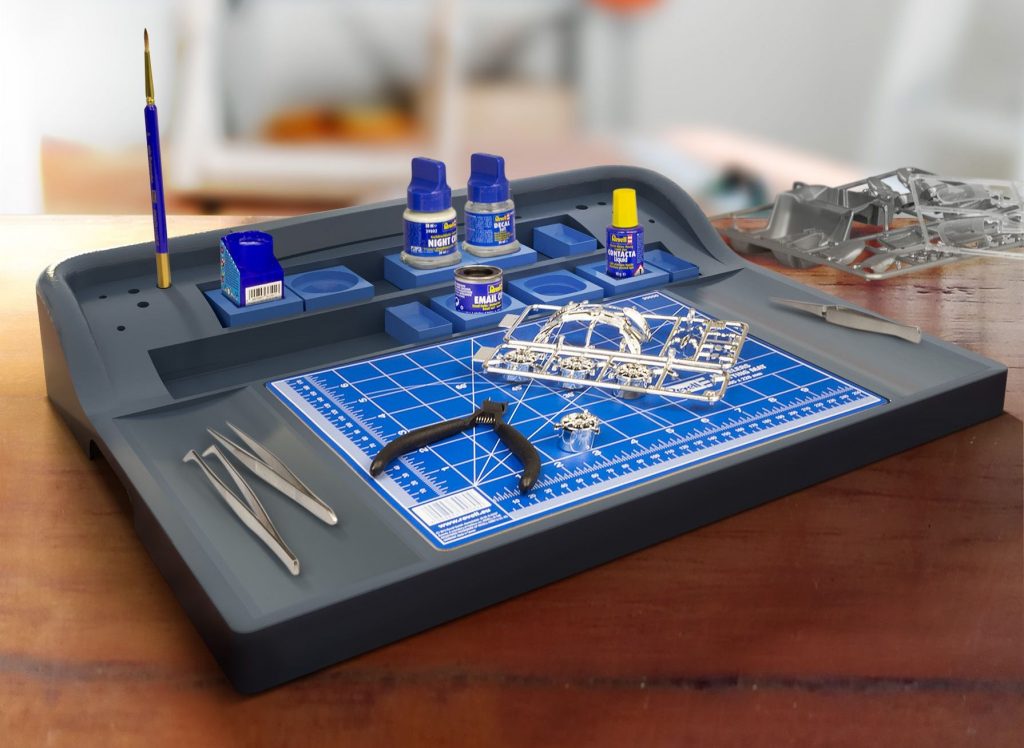 Revell - Work Station