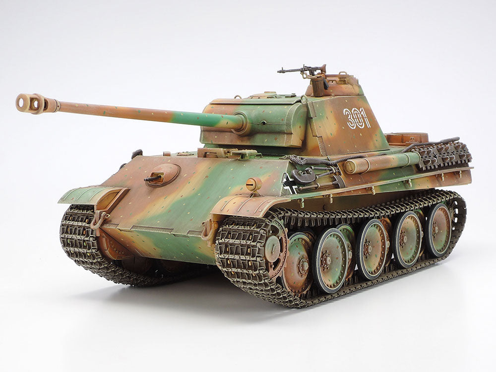 Tamiya - German Panther Type G Late Version 1:35 Scale