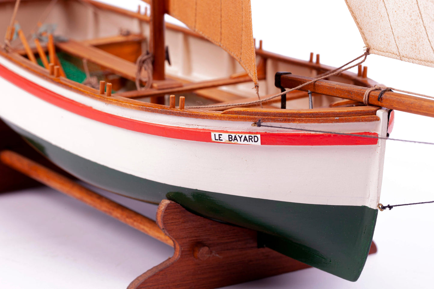 Billing Boats - 1:30 LE BAYARD - Plank on Bulkhead
