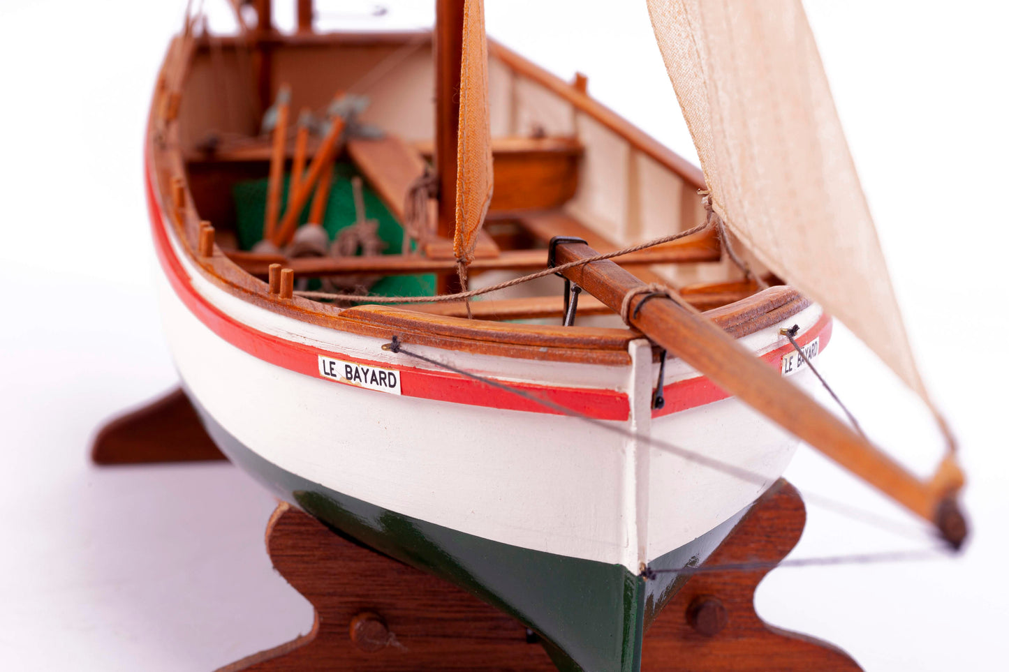 Billing Boats - 1:30 LE BAYARD - Plank on Bulkhead