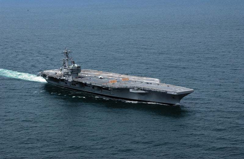 Italeri - USS GEORGE H.W.BUSH CVN-77 1/720 Scale