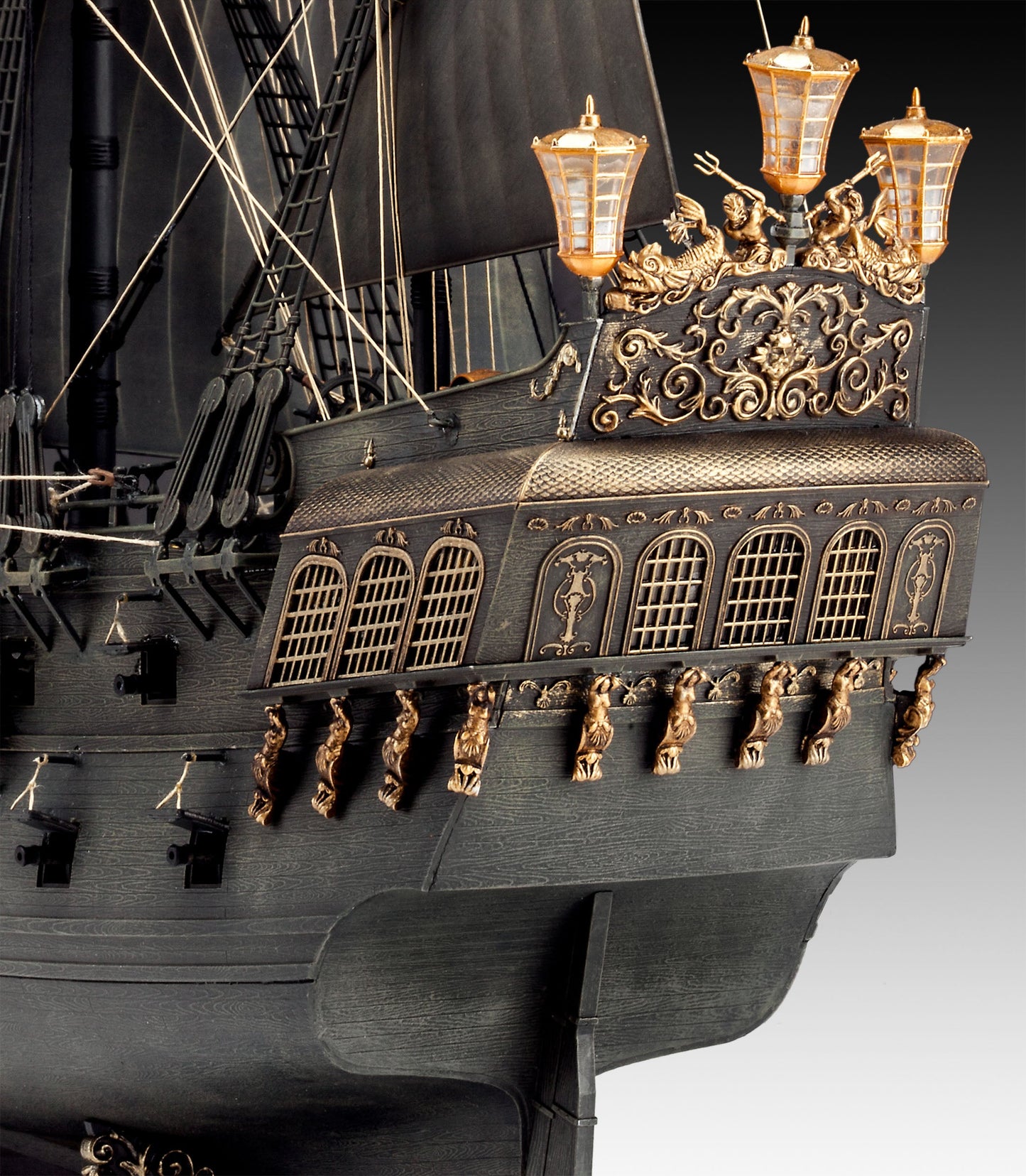 ZHL - The Black Pearl Golden Version 2021 Wood Model Ship Kit 31 Inch
