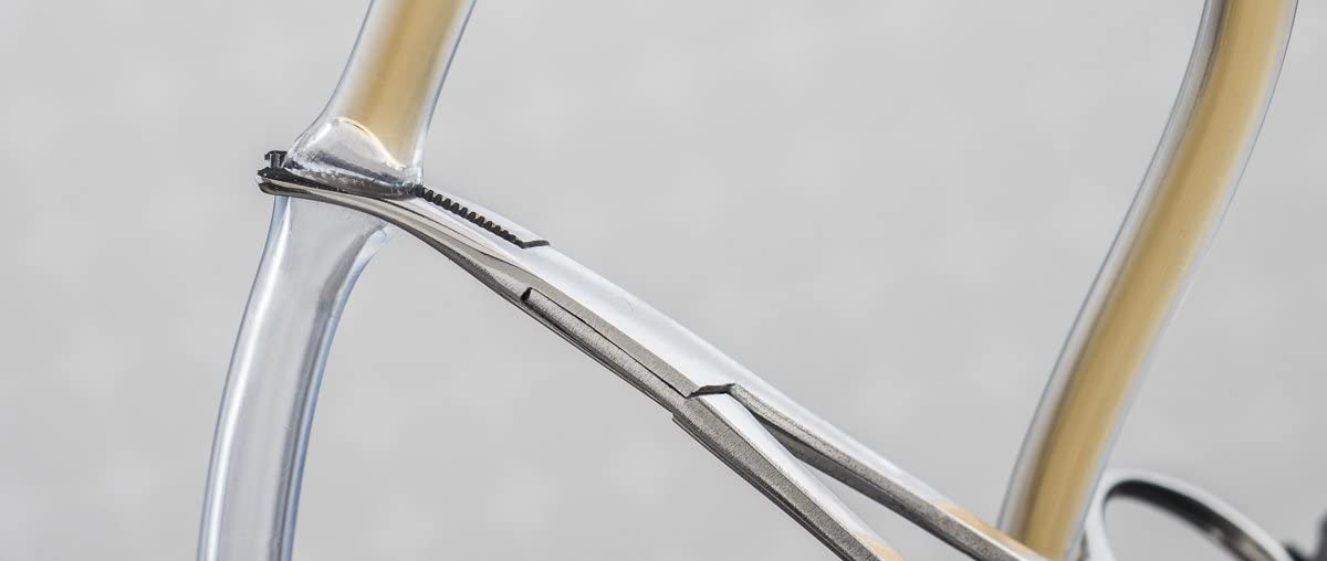 Model Expo - Tools - 3-1/2" Curved Forceps - Stainless Steel
