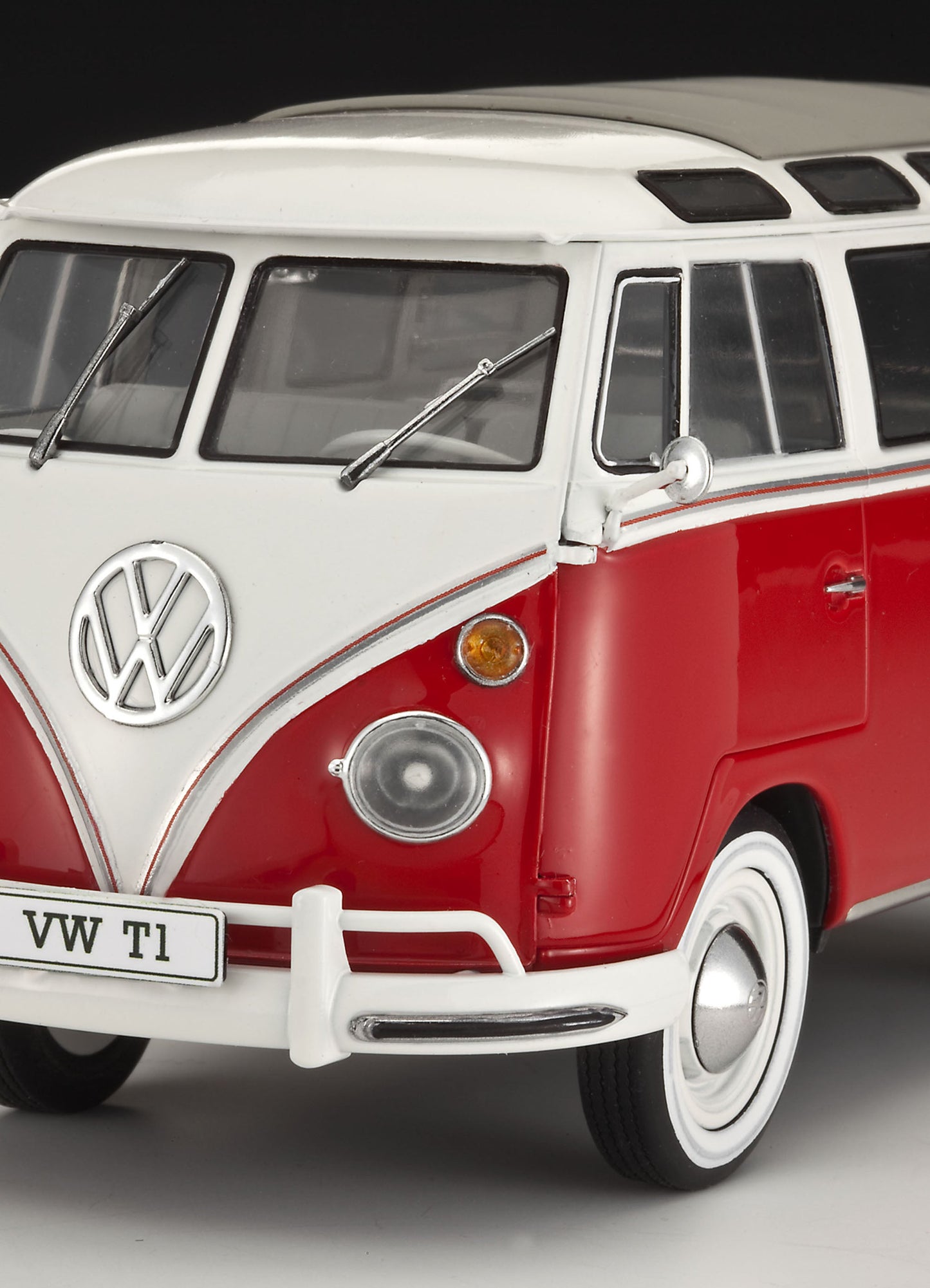 Revell - Model Set VW T1 Samba Bus 1:24 Scale