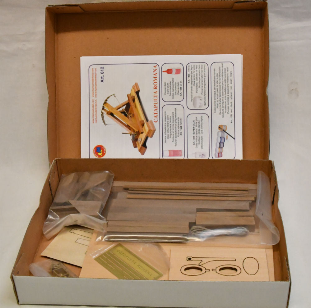Mantua - 812 Roman Catapult - All Wood & Metal Kit 1:17 Scale Kit