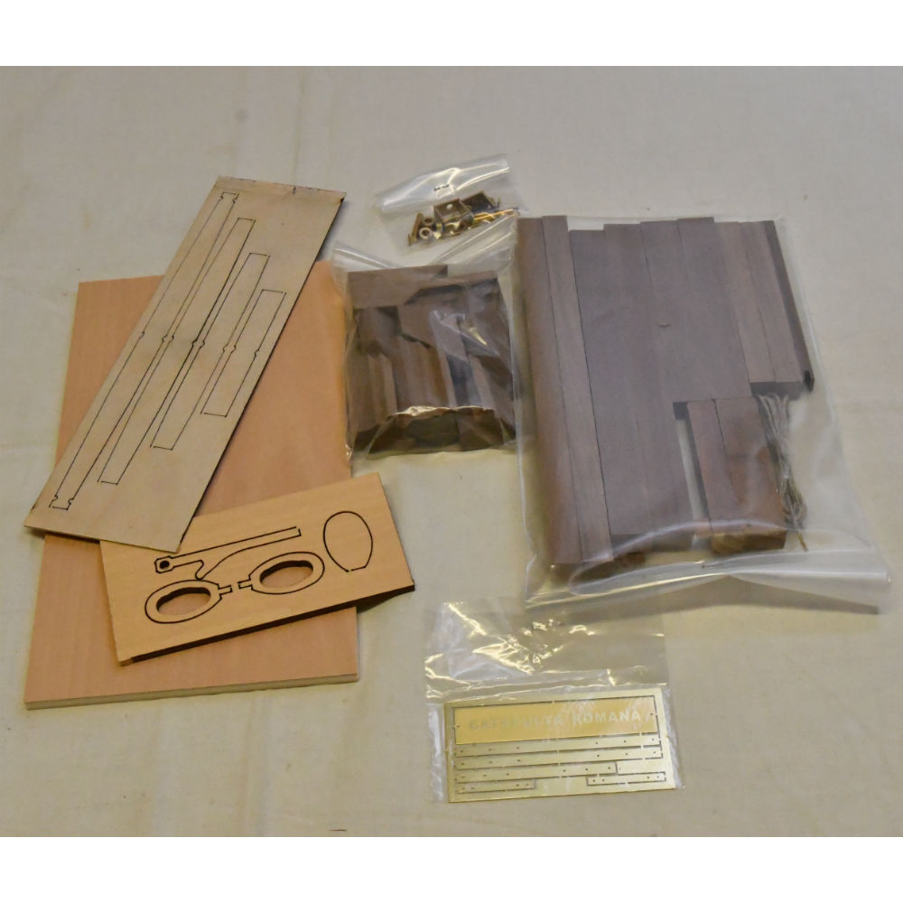 Mantua - 812 Roman Catapult - All Wood & Metal Kit 1:17 Scale Kit