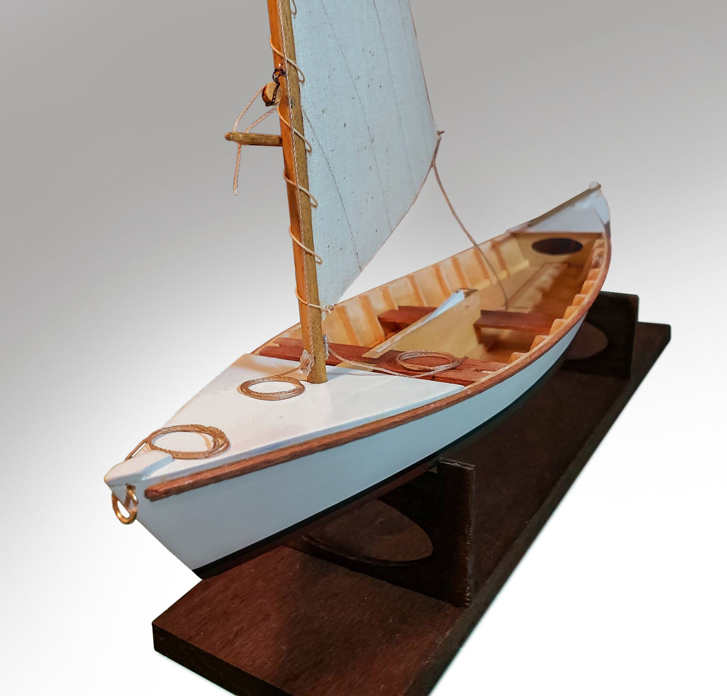 Midwest - 970 Chesapeake Bay Crabbing Skiff 1:20