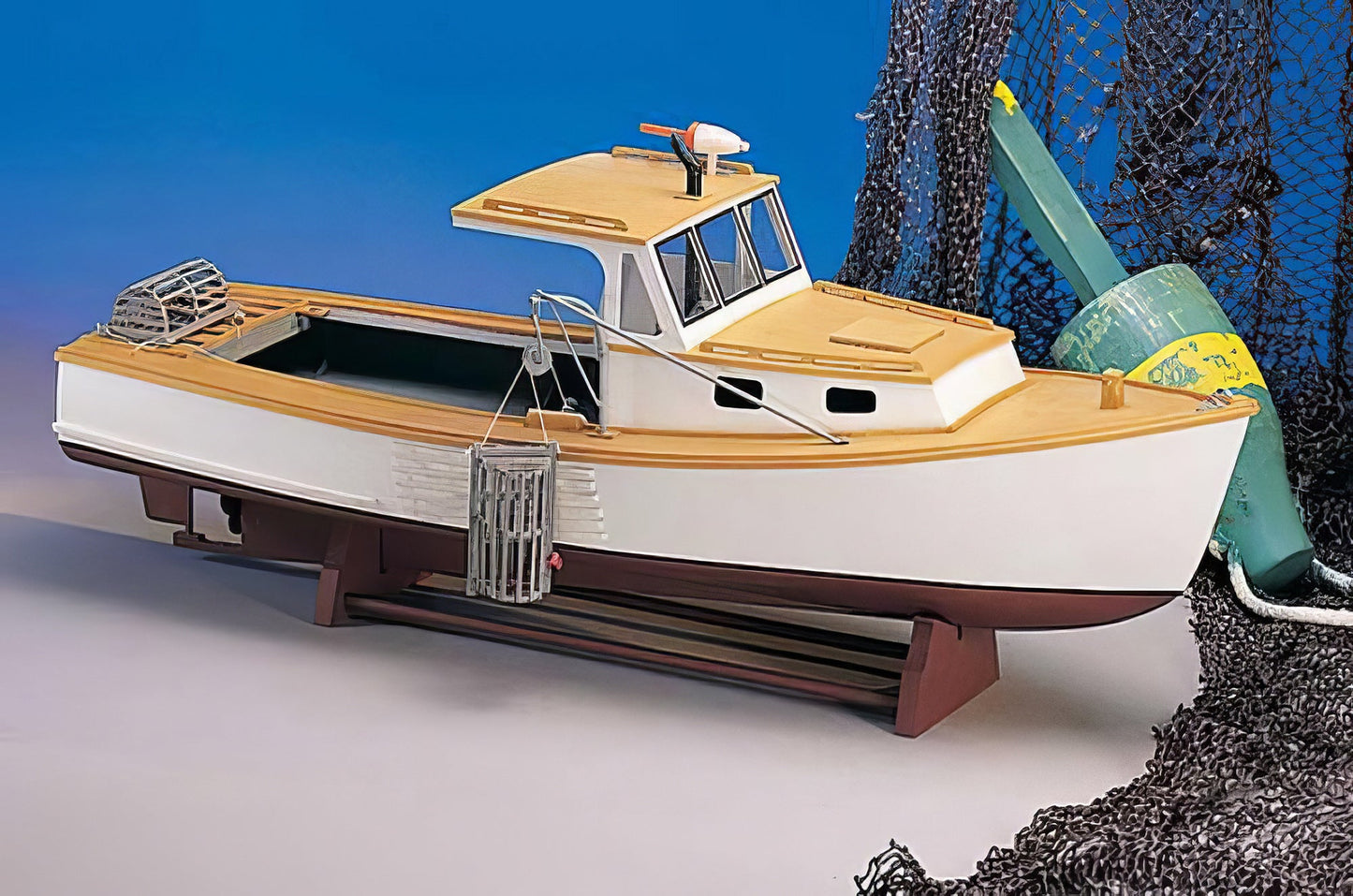 Midwest - Maine Lobster Boat 1:16 (RC Compatible)