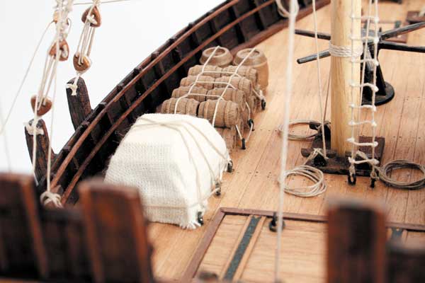 Dusek-Mamoli - Hansa COG (Hanse Kogge) 14th Century Model Ship Kit D003 - Scale 1:72