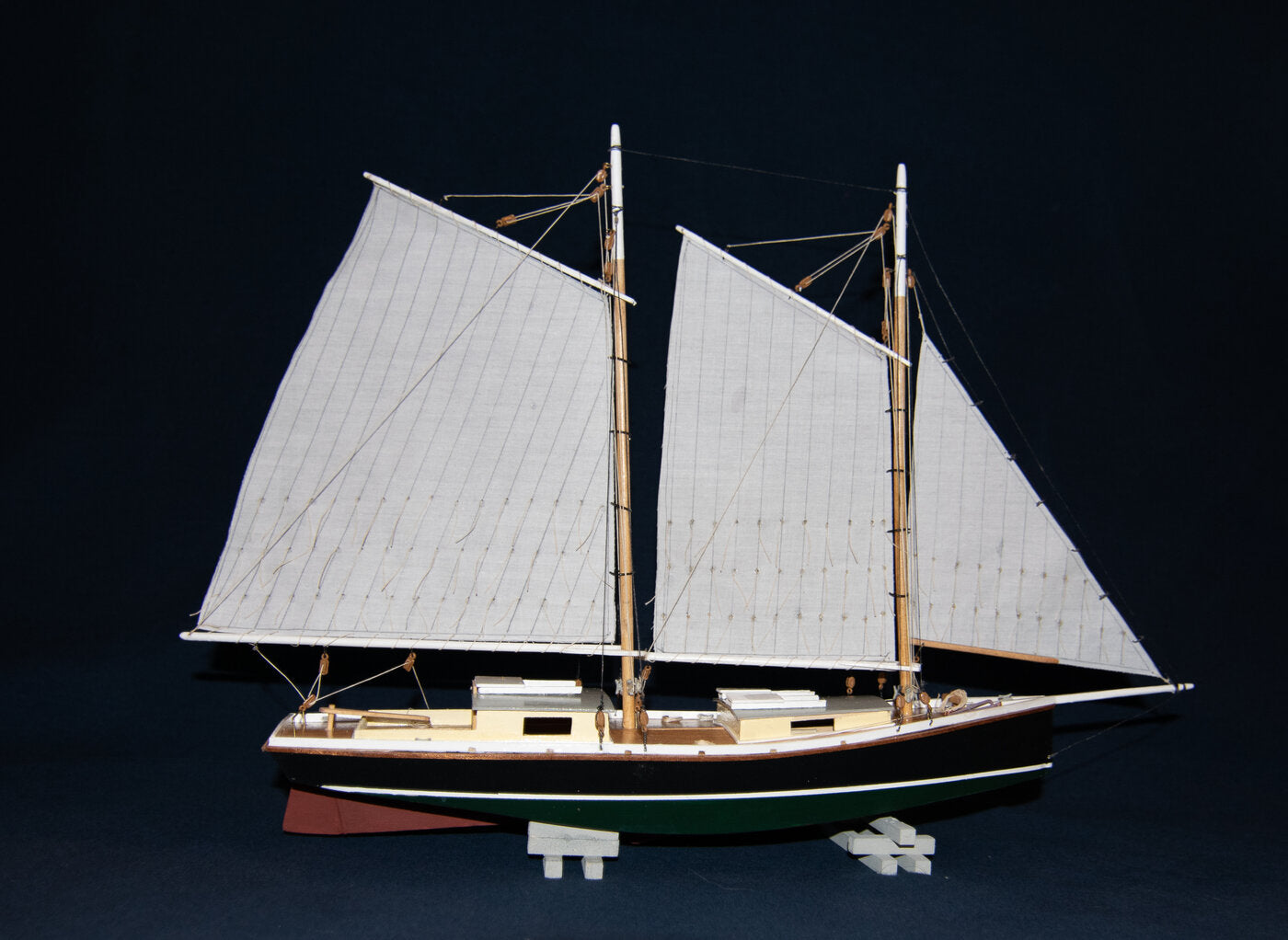 Midwest - 968 Sharpie Schooner 1:32