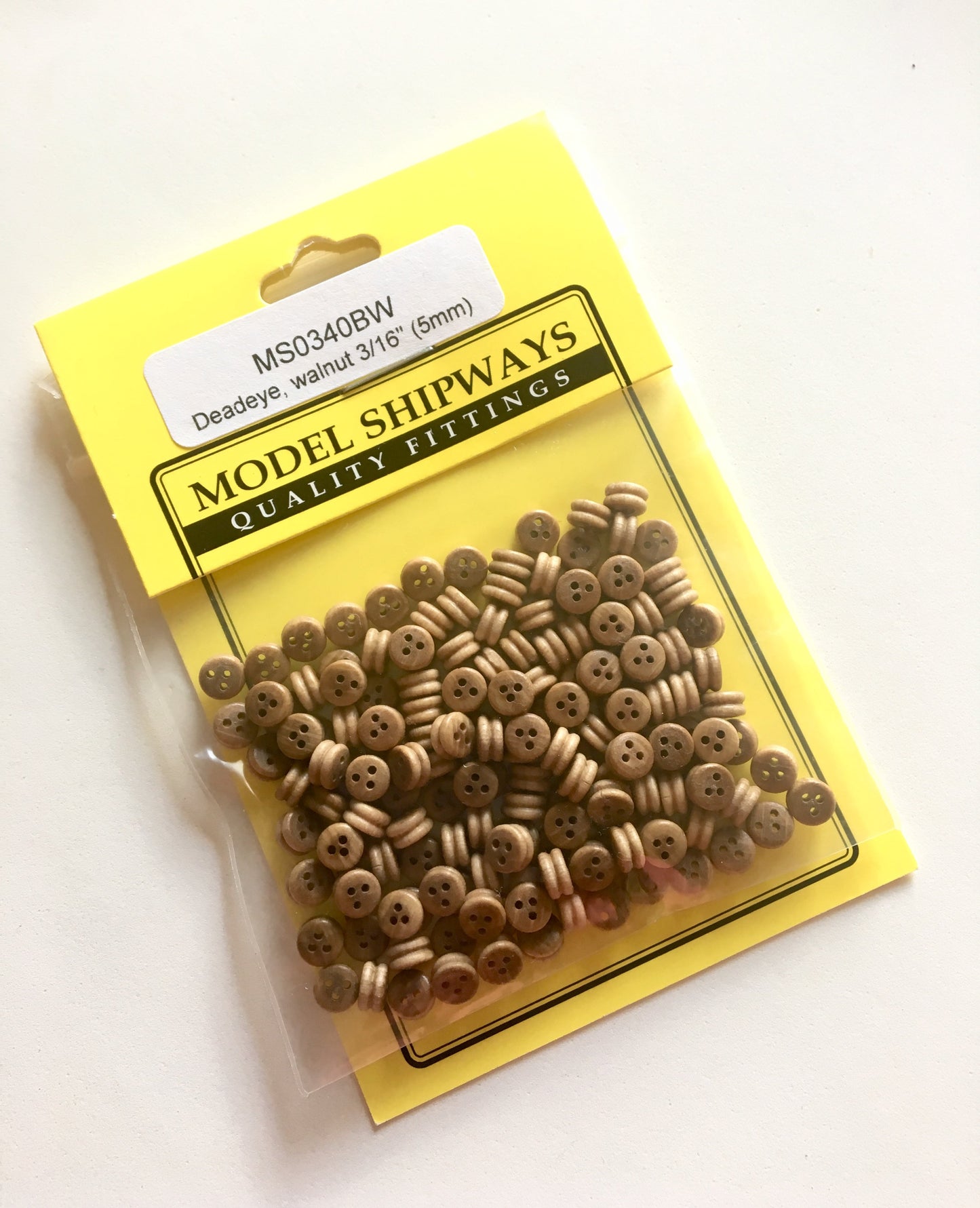Model Expo - 3/16" (5mm) Walnut Deadeye 150 pcs