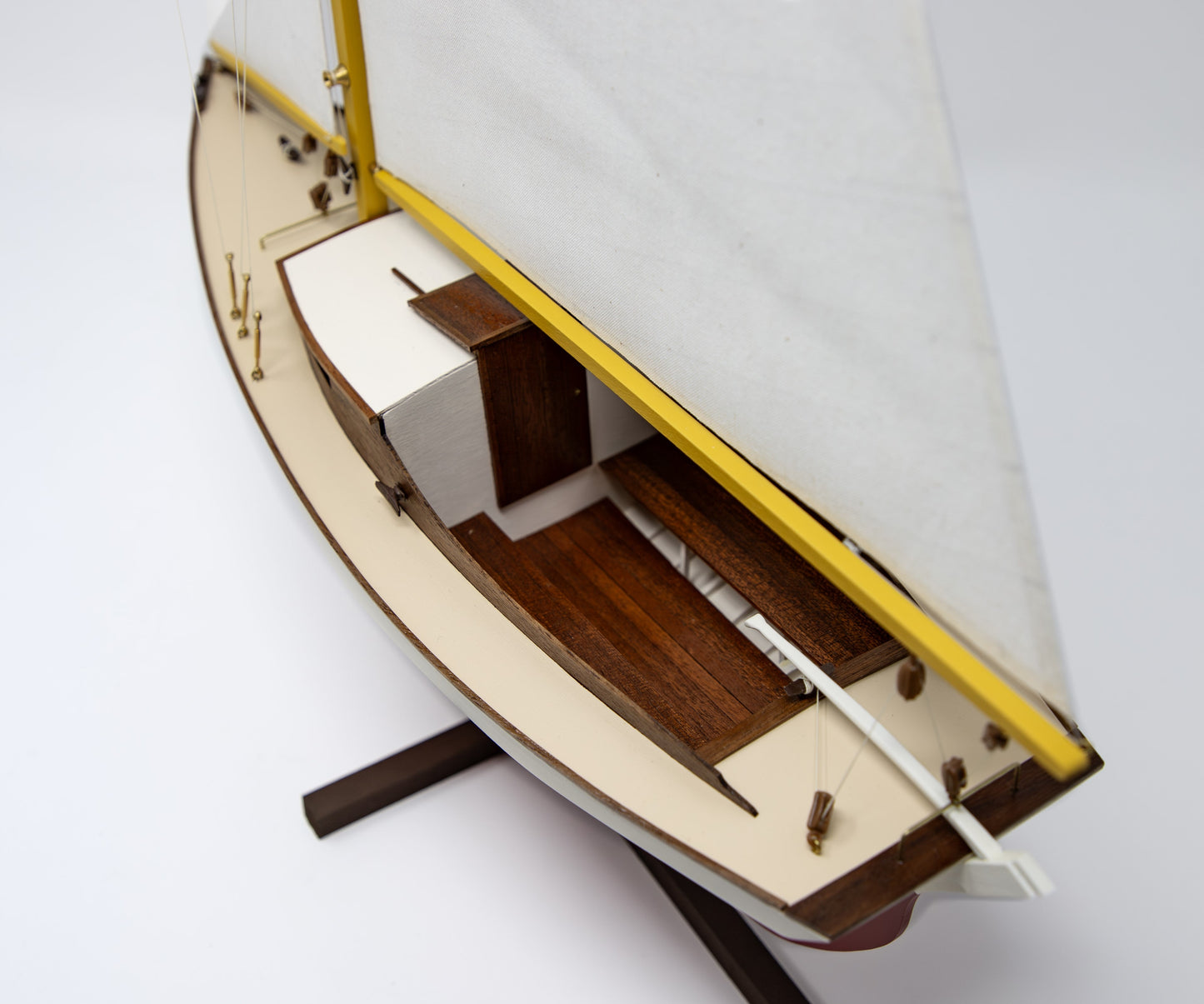 Midwest - John Alden Sloop 1:16