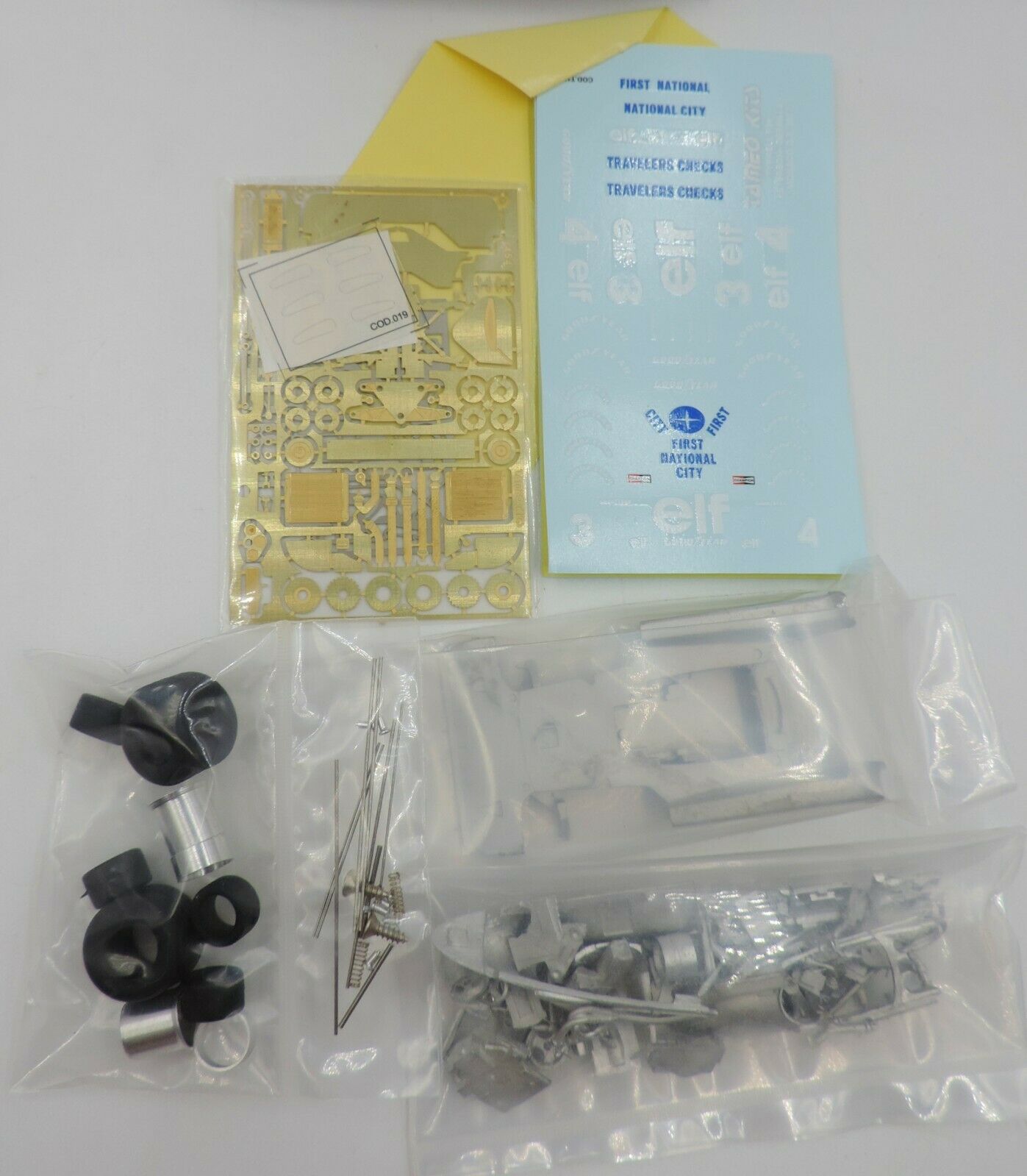 Tameo - TMK 210 Tyrrell Ford P34/2 - White Metal Car Kit - Scale 1:43, RP-GB