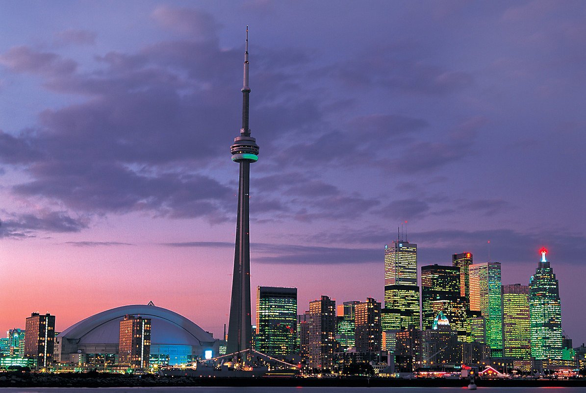 Tomax - 1000pc CN Tower, Toronto