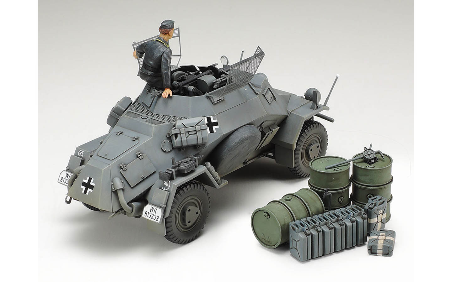 Tamiya - 1/35 German Armored Car Sd.Kfz. 222 w/Photo Etched P