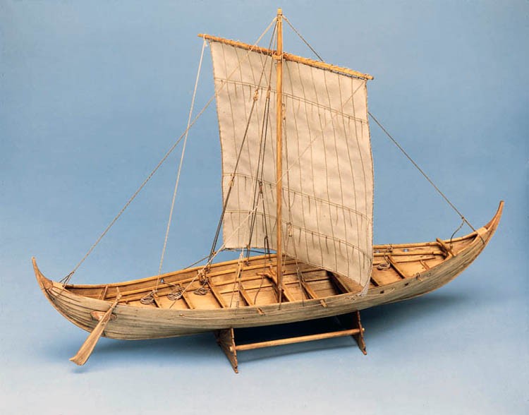 Billing Boats - 1:25 Roar Ege