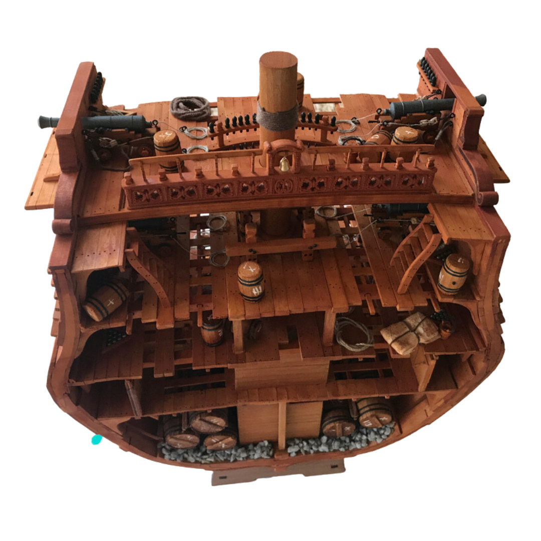 ZHL - USS Bonhomme Richard Full Rib Cross Section Cheery Version 1:48 Scale