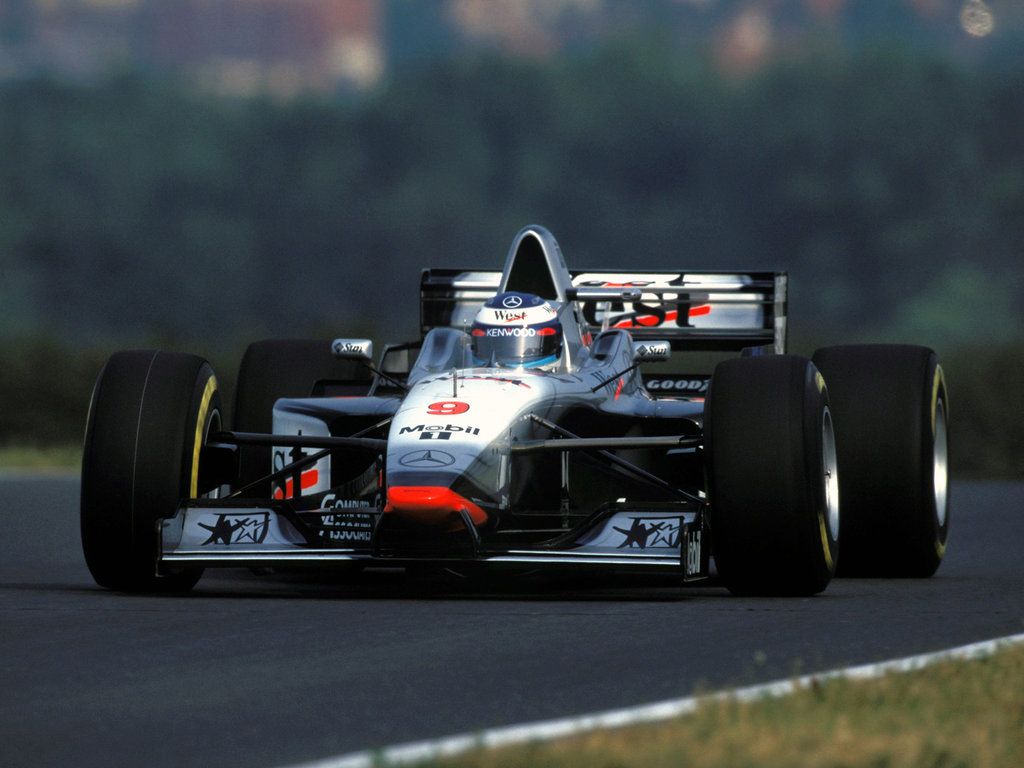 Tameo - TMK238 McLaren MP4/12 Mercedes - 1997 - White Metal Car Kit - Scale 1:43, Made in Italy