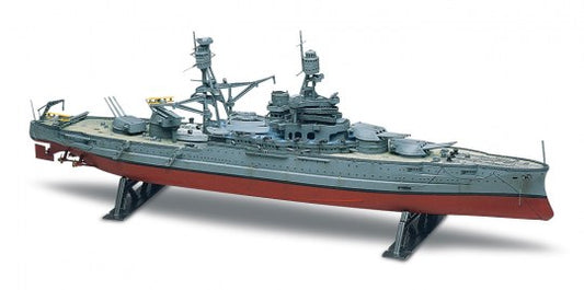 Revell - USS Arizona Battleship 1:426 Scale