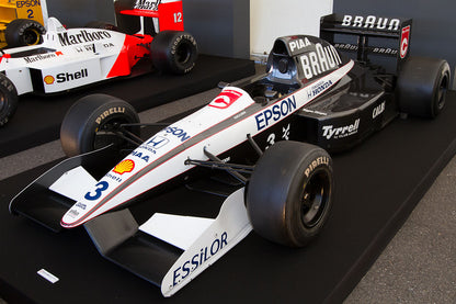 Tameo - TMK140 Tyrrell 020 Honda - 1991 - White Metal Car Kit - Scale 1:43, Made in Italy