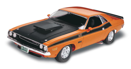 Revell - 1970 Dodge Challenger 2'n1' 1:25 Scale
