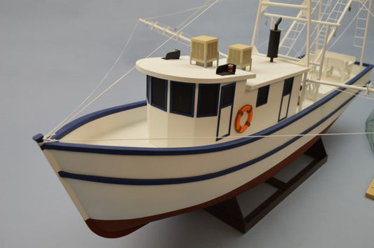 Dumas - #1271 RUSTY THE SHRIMP BOAT Scale 1:24