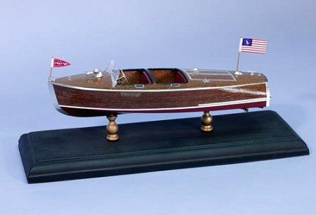 Dumas - #1705 1940 CHRIS-CRAFT BARREL BACK 1/24TH SCALE