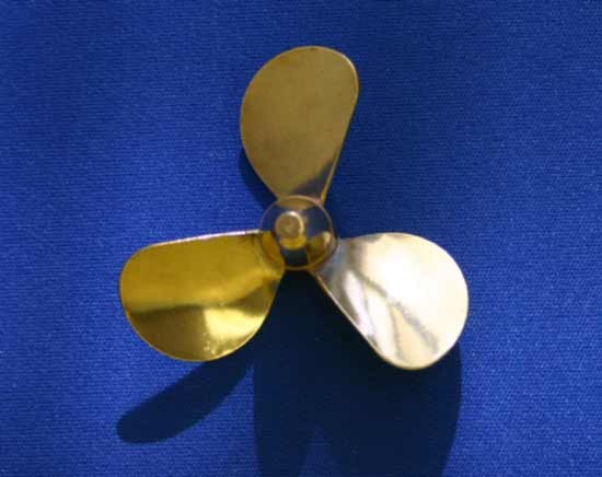 Dumas - BRASS PROP 3 BLADE LH 2'' DIAMETER