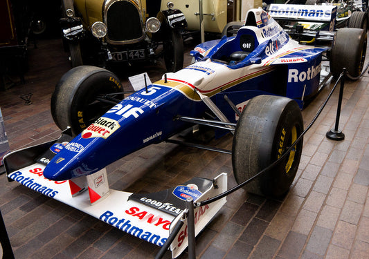 Tameo - TMK215 Williams FW-18 Renault - 1996 - White Metal Car Kit - Scale 1:43, Made in Italy