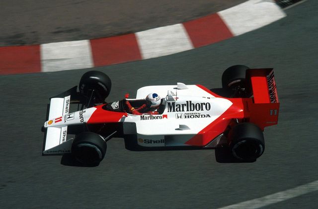 Tameo - 64T-001 McLaren MP4/4 Honda - 1988 Japanese Grand Prix - White Metal Car Kit - Scale 1:64