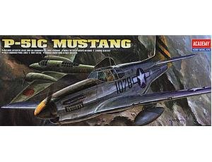 Academy - P-51C Mustang 1:72