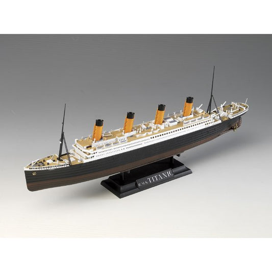 Academy - Rms Titanic 1:700