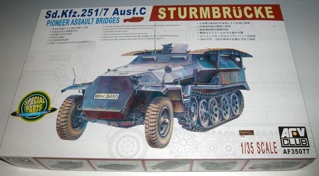 AFV Club - Sd.Kfz.251/7 Ausf.C 1:35