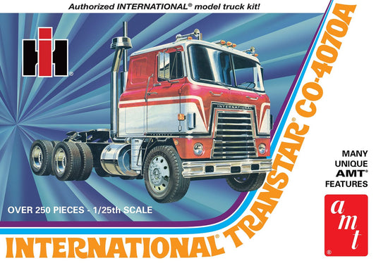 AMT - International CO-4070A Tractor 1:25