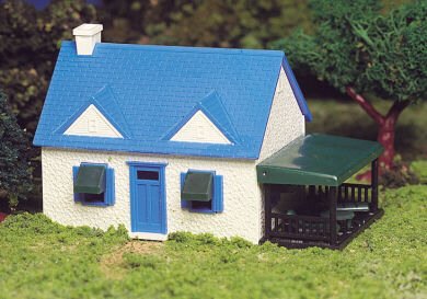 Bachmann - Ho Cape Cod House