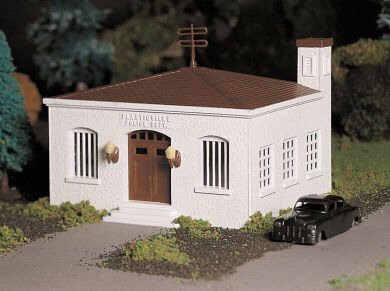Bachmann - O Police Station W/Police Car