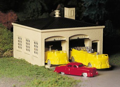 Bachmann - O Fire House W/Vehicles