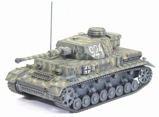 DML - Pz.Kpfw.IV Ausf.H W/armor 1:72