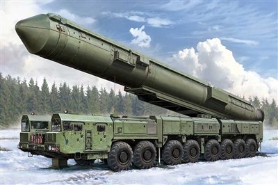 Hobby Boss - 15u175 TEL of RS-12M1 Topol-M ICBM 1:72