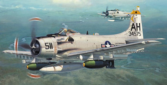 Hasegawa - A-1H Skyraider w/rocket pod 1:72