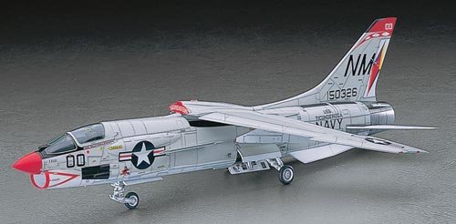 Hasegawa - F-8E Crusader Cvw-19 1:48
