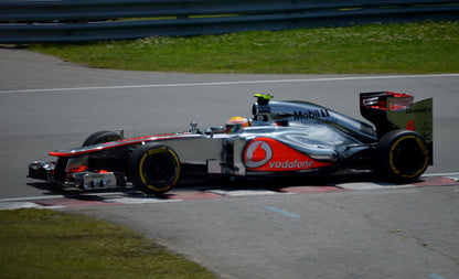 Tameo - McLaren MP-4/27 Mercedes 2012 White Metal Kit Scale 1:43