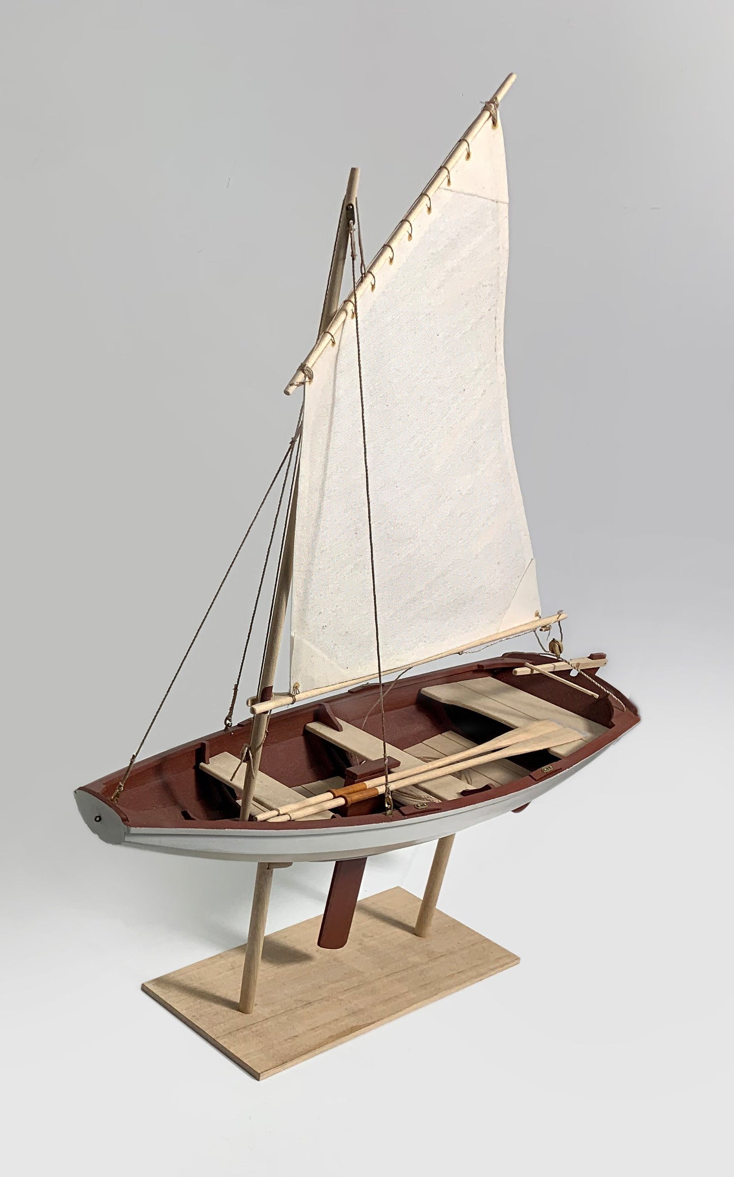 Norwegian Sailing Pram 1:12 Scale