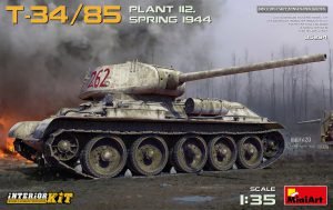 Mini Art - T-34/85 Plant 112 1944 w/interior 1:35