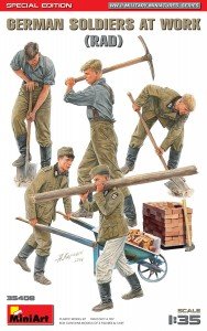 Mini Art - German Soldiers at Work 5figs 1:35
